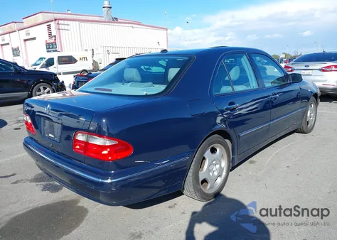 2001 Mercedes-Benz E 430 z USA, uszkodzony, nr VIN WDBJF70J91X060418